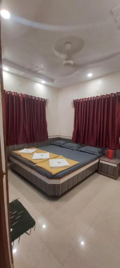 Sai Raghunandan Guest House เชอร์ดี ภายนอก รูปภาพ